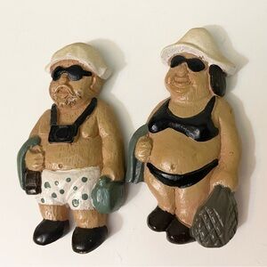 Vintage 1985 Beachcombers Intl Beach Couple Magnets Kitsch Decor Set of 2